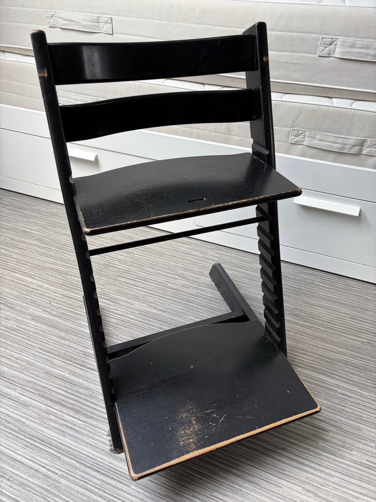 Stokke Tripp Trapp meegroeistoel - Zwart, Ophalen, Gebruikt, Meegroeistoel, Aanschuifbaar