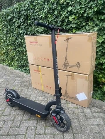 Sharp KS2 Elektrische Step - Nieuw in doos (3 stuks), Fietsen en Brommers, Steps, Ophalen of Verzenden, Nieuw, Elektrische step (E-scooter)