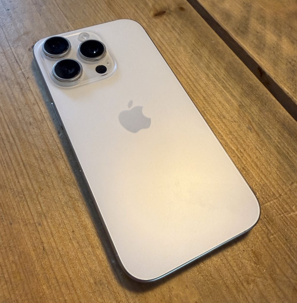 Apple iPhone 16 Pro, 128GB WIT, Telecommunicatie, Mobiele telefoons | Apple iPhone, IPhone 16 Pro, Wit, Ophalen of Verzenden, Zonder simlock