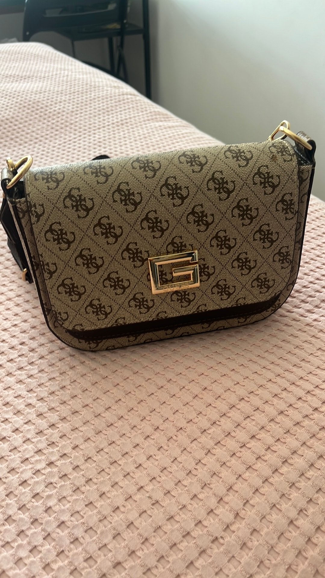 Guess tas nieuw, Ophalen, Zo goed als nieuw, Handtas