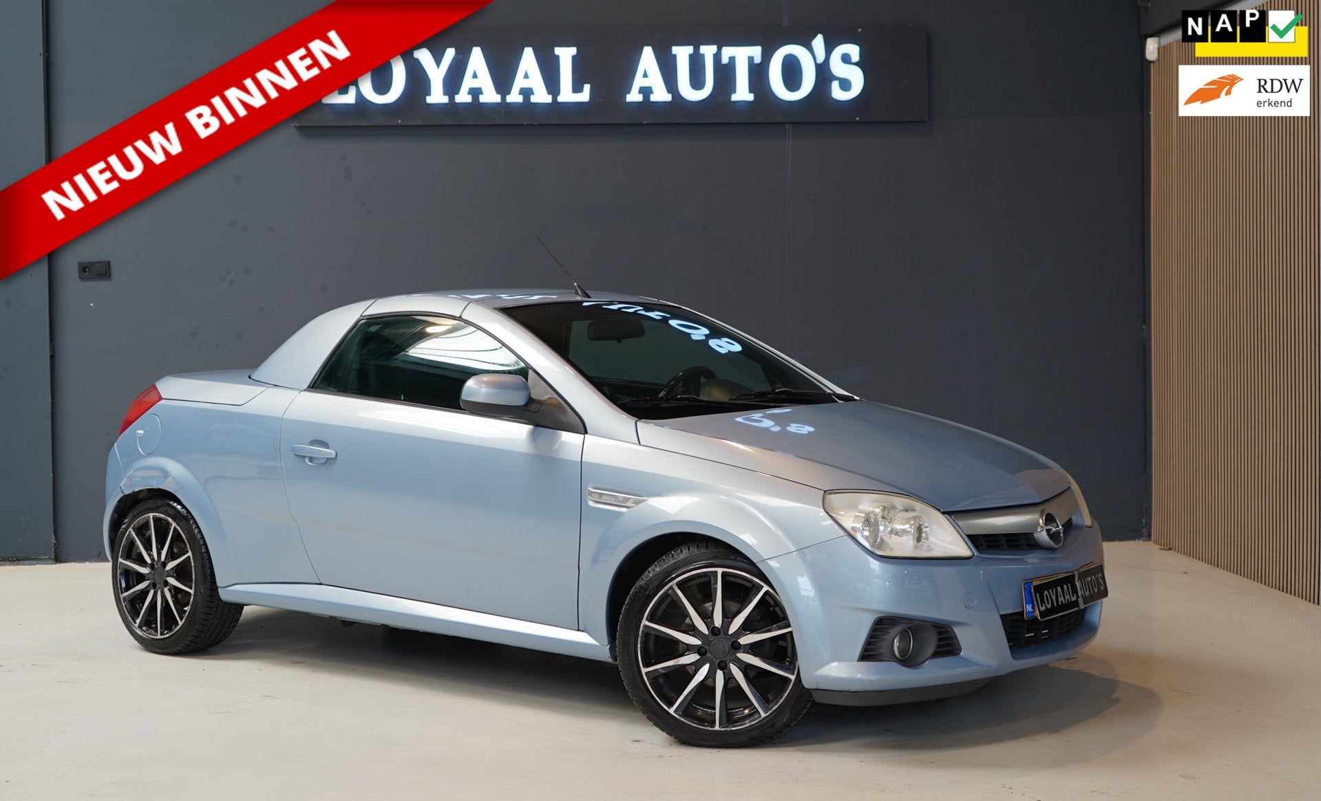 Opel Tigra TwinTop 1.8-16V Cosmo | AIRCO | ELEK.RAMEN | APK, Auto's, Opel, 125 pk, Gebruikt, 4 cilinders, Blauw