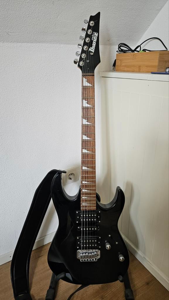Gitaar, versterker en veel extra's, Muziek en Instrumenten, Ophalen of Verzenden, Solid body, Ibanez