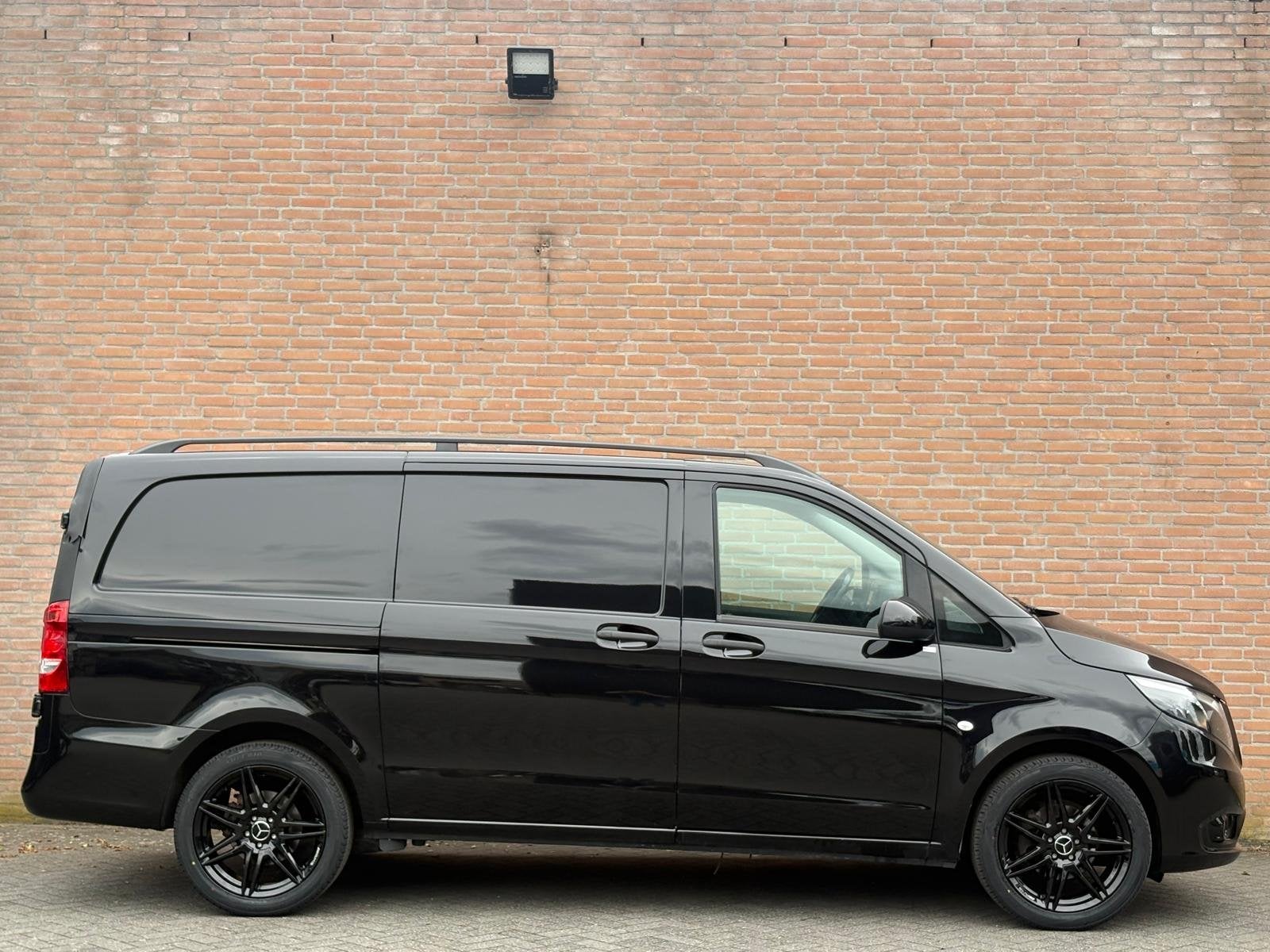Foto 12 van Mercedes-Benz Vito 114CDI 136PK Lang 9G-Tronic / Carplay / D