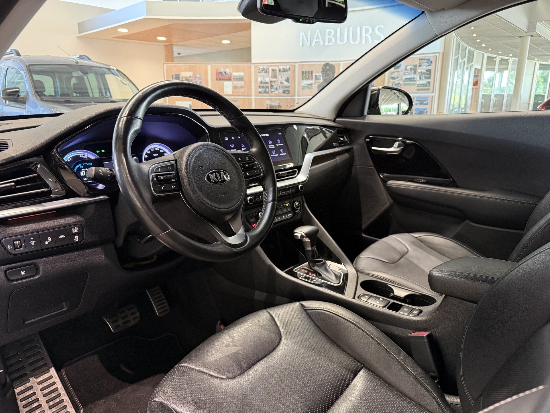Kia Niro 1.6 GDi Hybrid DynamicPlusLine NL auto, Leder, Came, 12 maanden, Gebruikt, Euro 6, Zwart