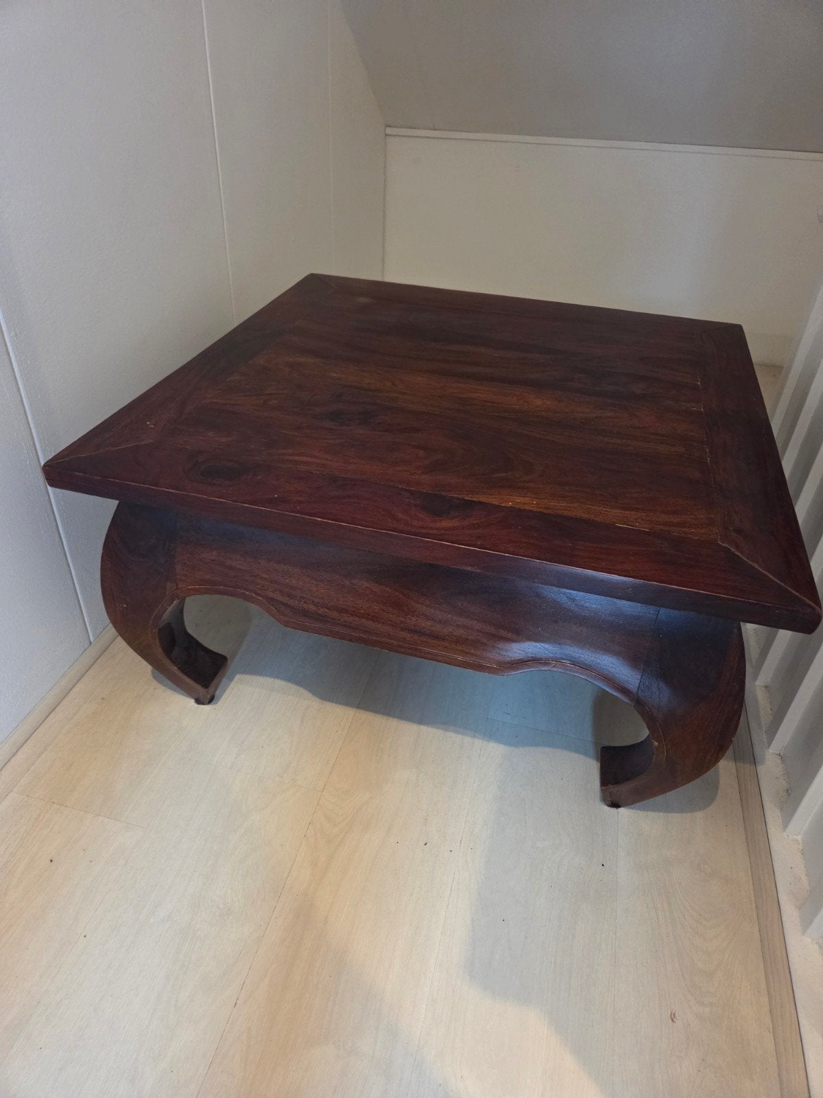 Opium Tafel, Ophalen