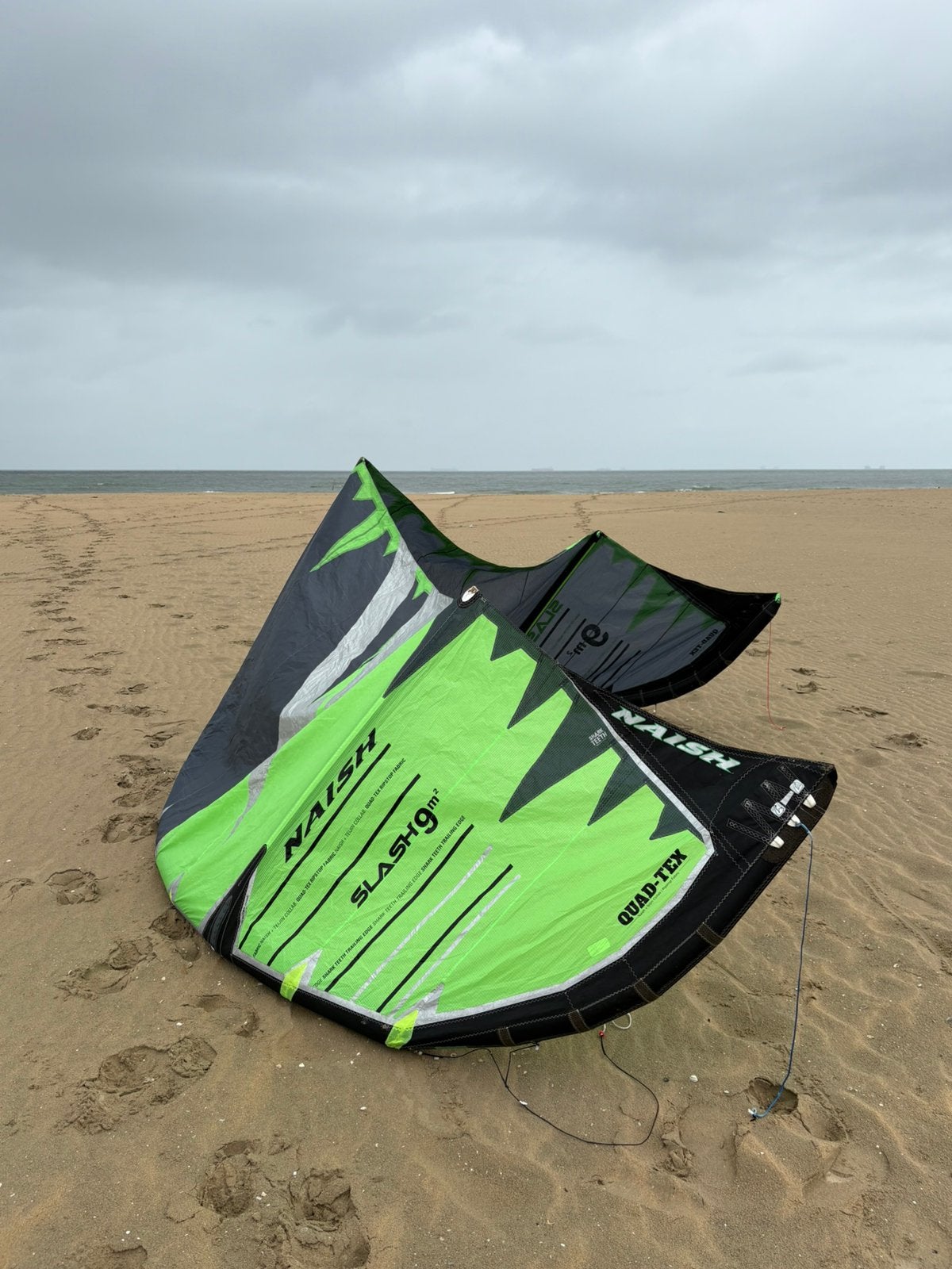 Naish slash 9m incl bar, Watersport en Boten, Geen board, Ophalen of Verzenden, Zo goed als nieuw, 9 m²