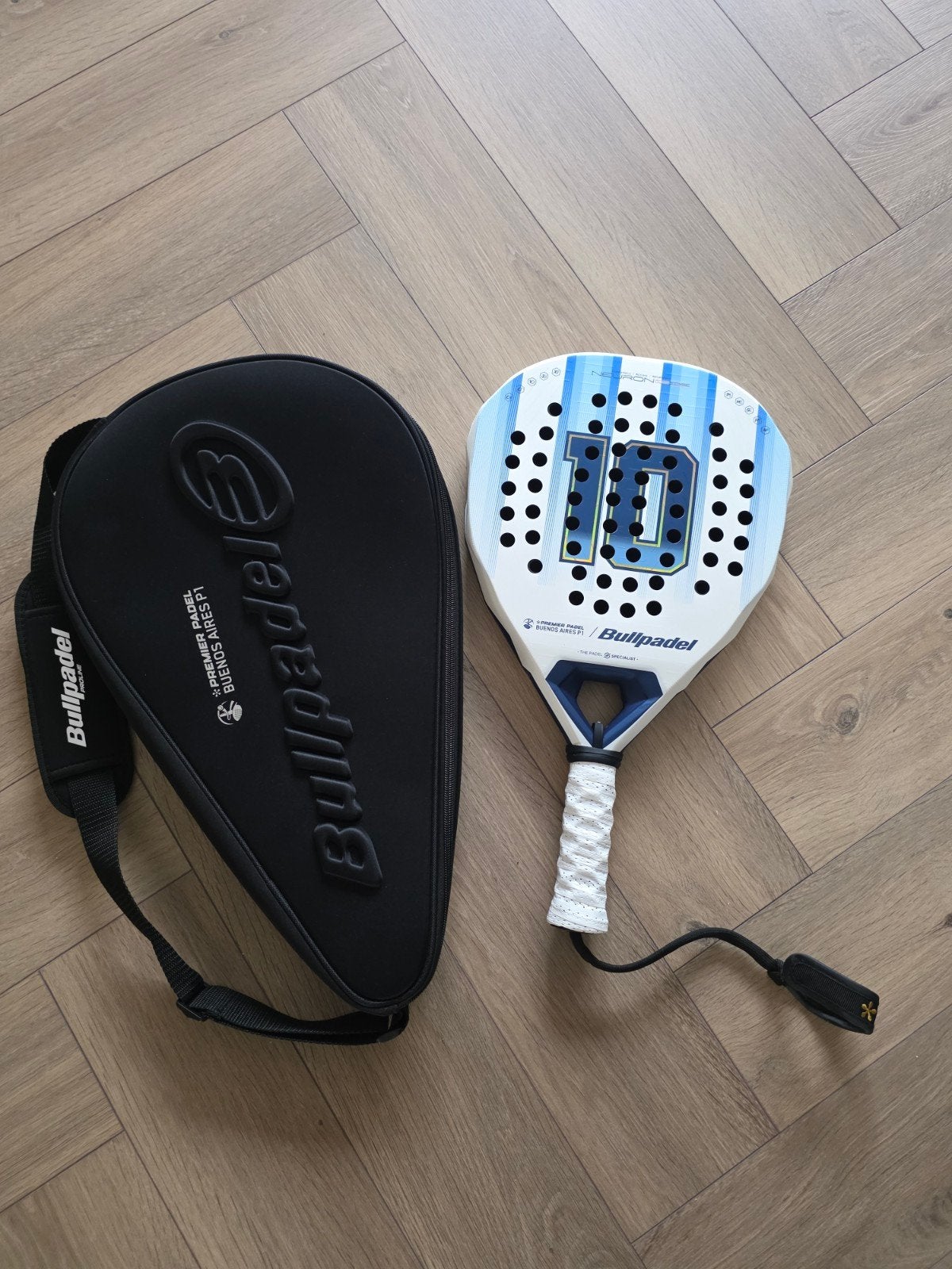 Bullpadel Neuron 02 EDGE Argentinië 2026, Sport en Fitness, Padel, Ophalen of Verzenden, Zo goed als nieuw