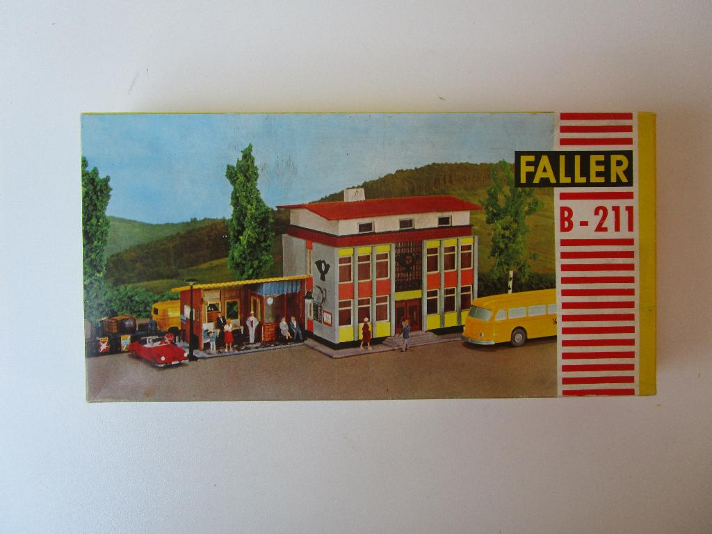 Faller B-211 postkantoor, Overige merken, Gebruikt, Gelijkstroom of Wisselstroom, Brug, Tunnel of Gebouw