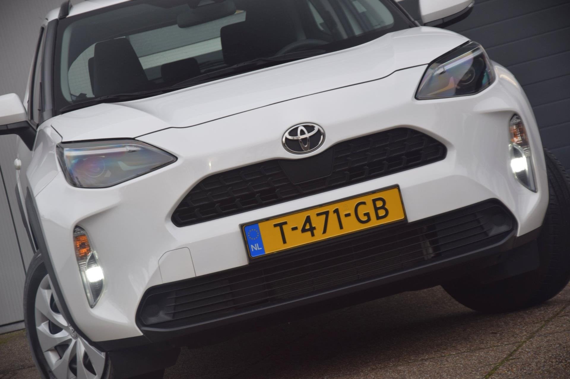 Toyota Yaris Cross 1.5 VVT-I Comfort APPLE CARPLAY/DAB+/BLEU, Auto's, Voorwielaandrijving, 125 pk, Gebruikt, Bedrijf