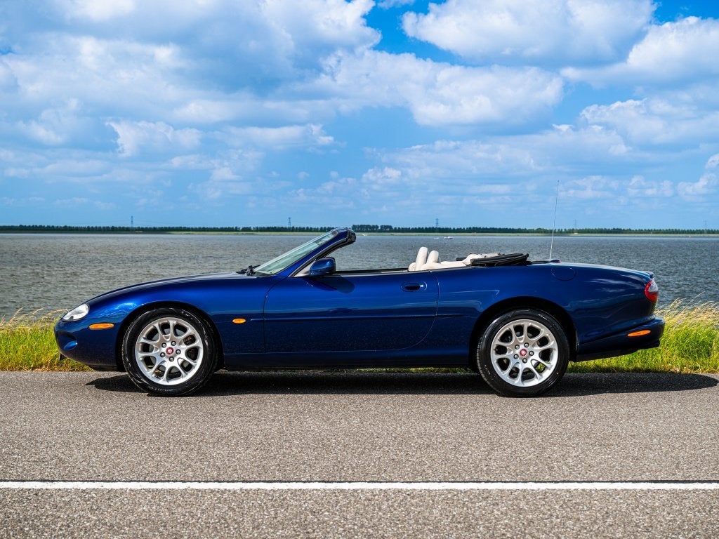 Jaguar XKR 4.0 V8 Convertible Youngtimer (bj 2000), foto 7