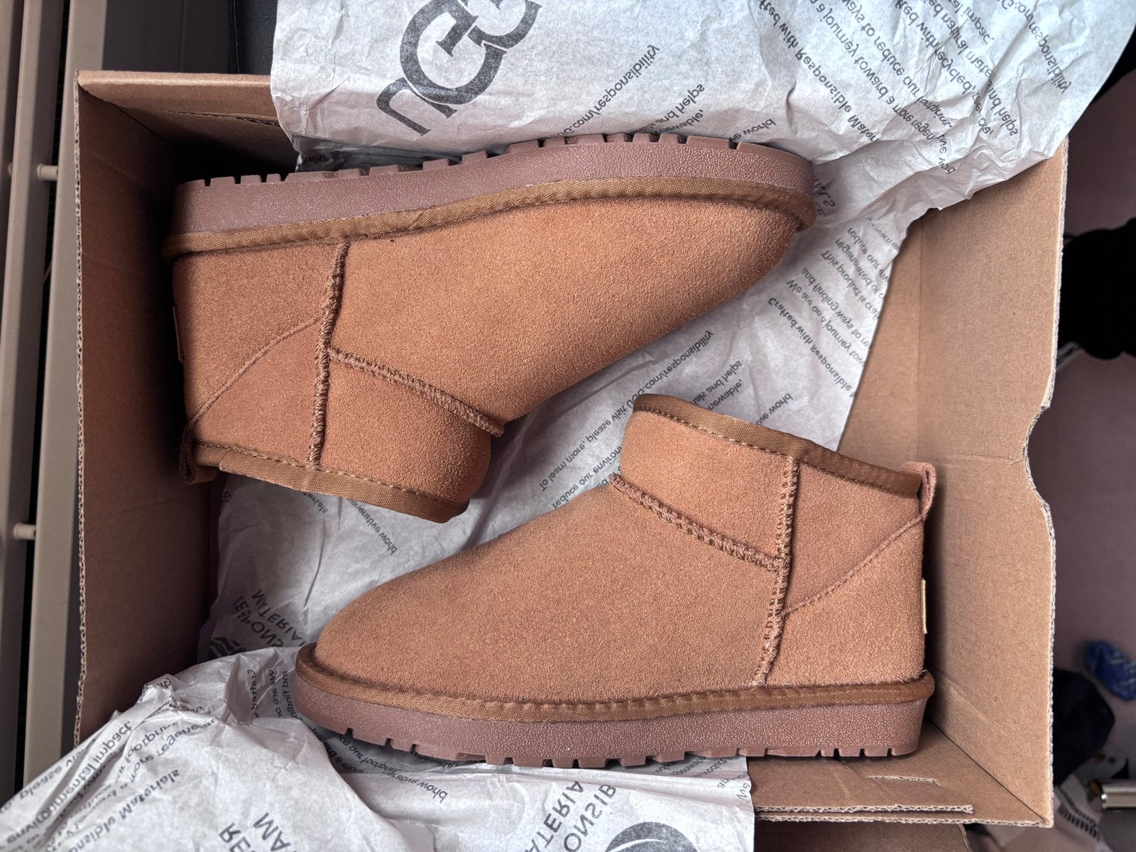 Nieuwe UGG laarzen , maat 38, Bruin, Lage of Enkellaarzen, Nieuw, Ophalen of Verzenden
