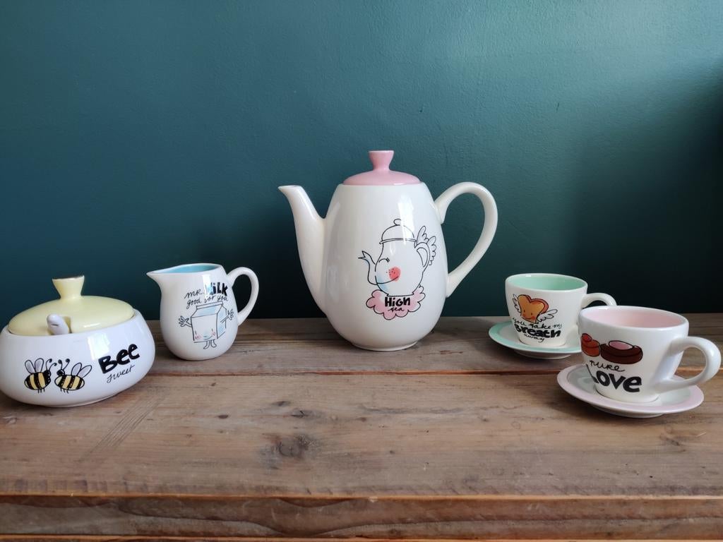 Blond Amsterdam High Tea Servies Set - Zo goed als nieuw, Ophalen of Verzenden, Zo goed als nieuw, Aardewerk, Kop(pen) en/of Schotel(s)