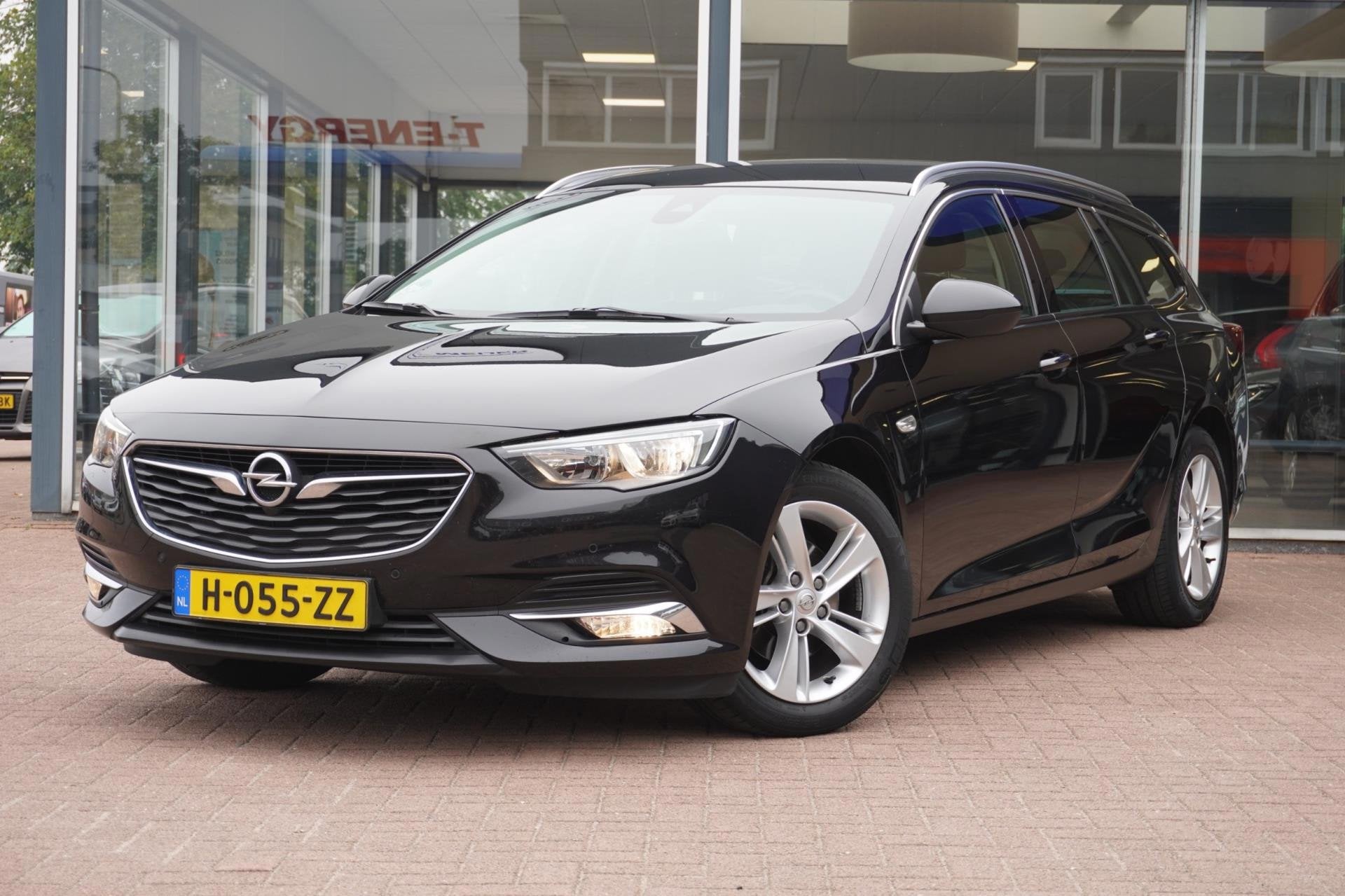 Opel Insignia Sports Tourer 1.5 Turbo Business Executive | V, Dealer onderhouden, Gebruikt, Euro 6, 4 cilinders