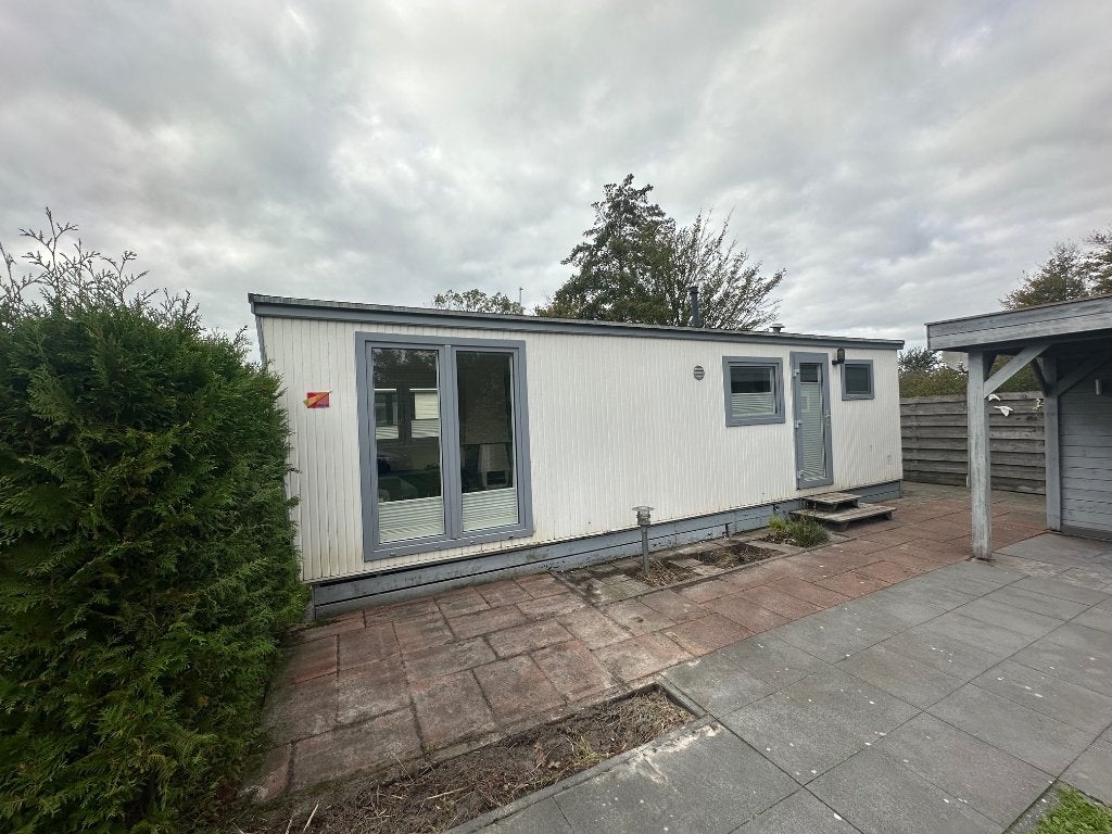 Kunststof chalet in nette staat dubbelglas incl. transport♦️, Tot en met 4
