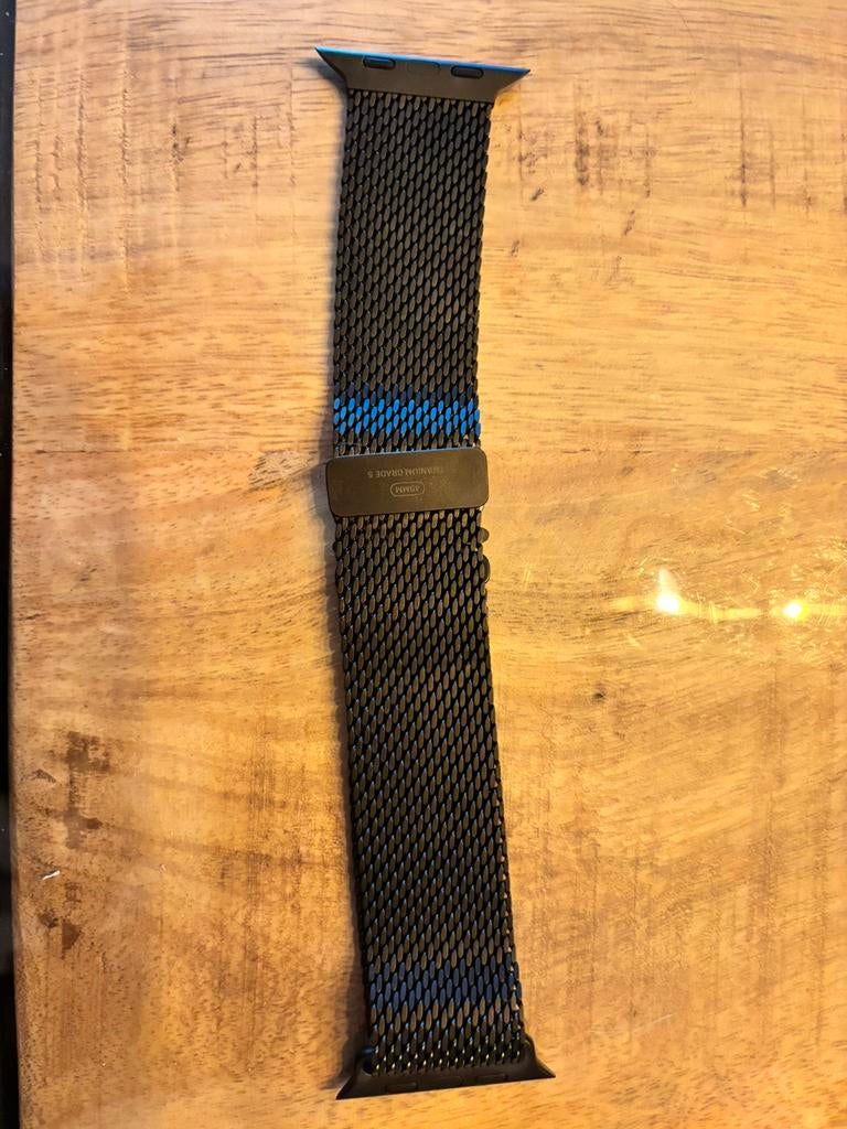 Milanees apple watch bandje, Sieraden, Tassen en Uiterlijk, Smartwatches, Zo goed als nieuw, iOS, Zwart, Ophalen of Verzenden