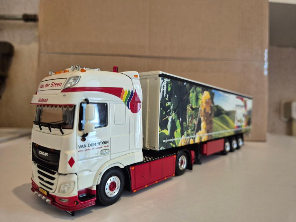 Wsi daf van der steen, Hobby en Vrije tijd, Modelauto's | 1:50, Ophalen of Verzenden, Zo goed als nieuw, Bus of Vrachtwagen, Wsi