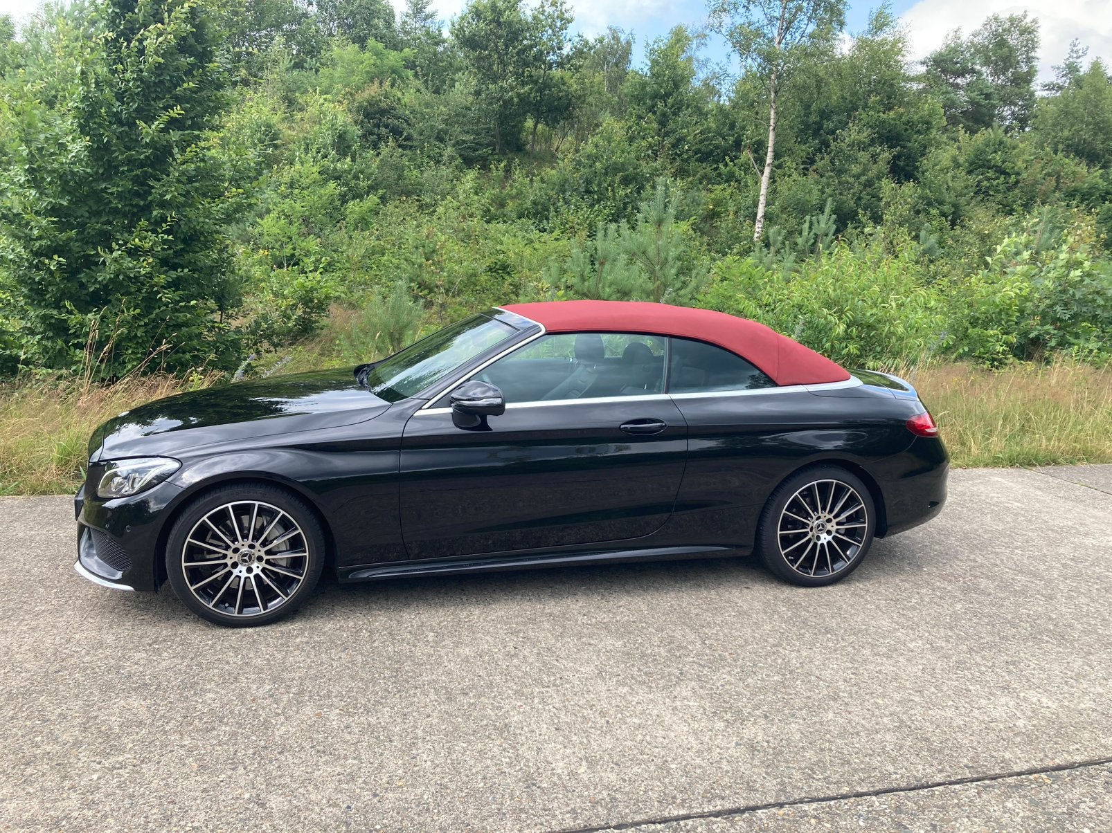 Mercedes Benz C-Klasse Cabrio 250 AMG 211PK Rode cabriocap, Auto's, Automaat, Achterwielaandrijving, 1800 kg, Zwart
