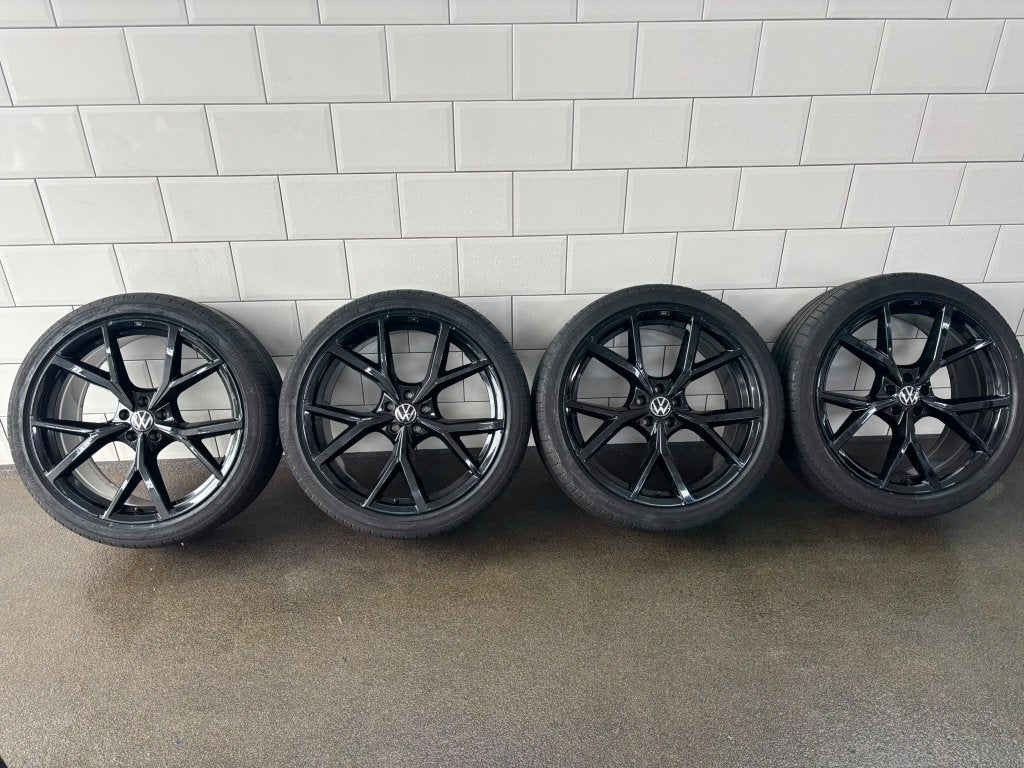 VW Touareg 22 Inch Estoril R-Line wielen., Ophalen, Gebruikt, 285 mm, Banden en Velgen