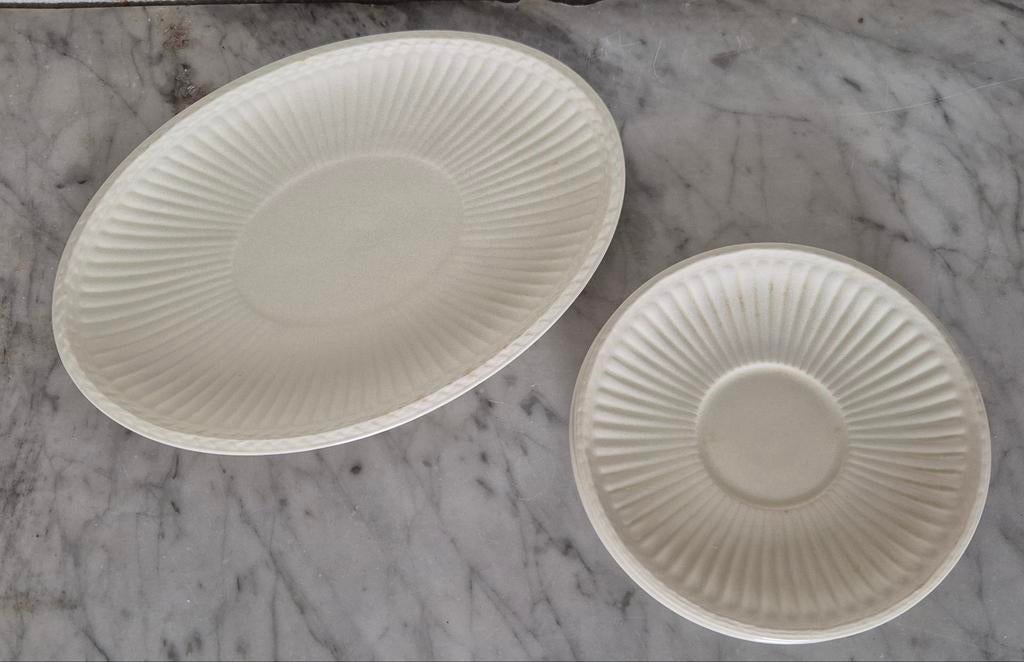 Wedgwood Etruria & Barlaston schaal en 3 schotels, Huis en Inrichting, Keuken | Servies, Gebruikt, Ophalen of Verzenden, Bord(en)