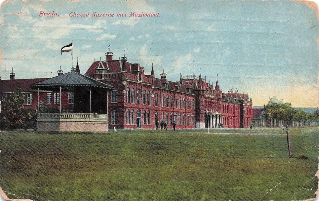 703-222-027 Breda Chassé Kazerne met Muziektent, Verzenden, Voor 1920, Noord-Brabant