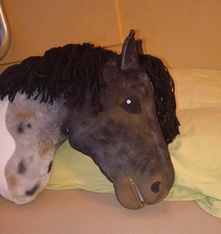 Hickory Stables hobbyhorse, Ophalen of Verzenden, Zo goed als nieuw