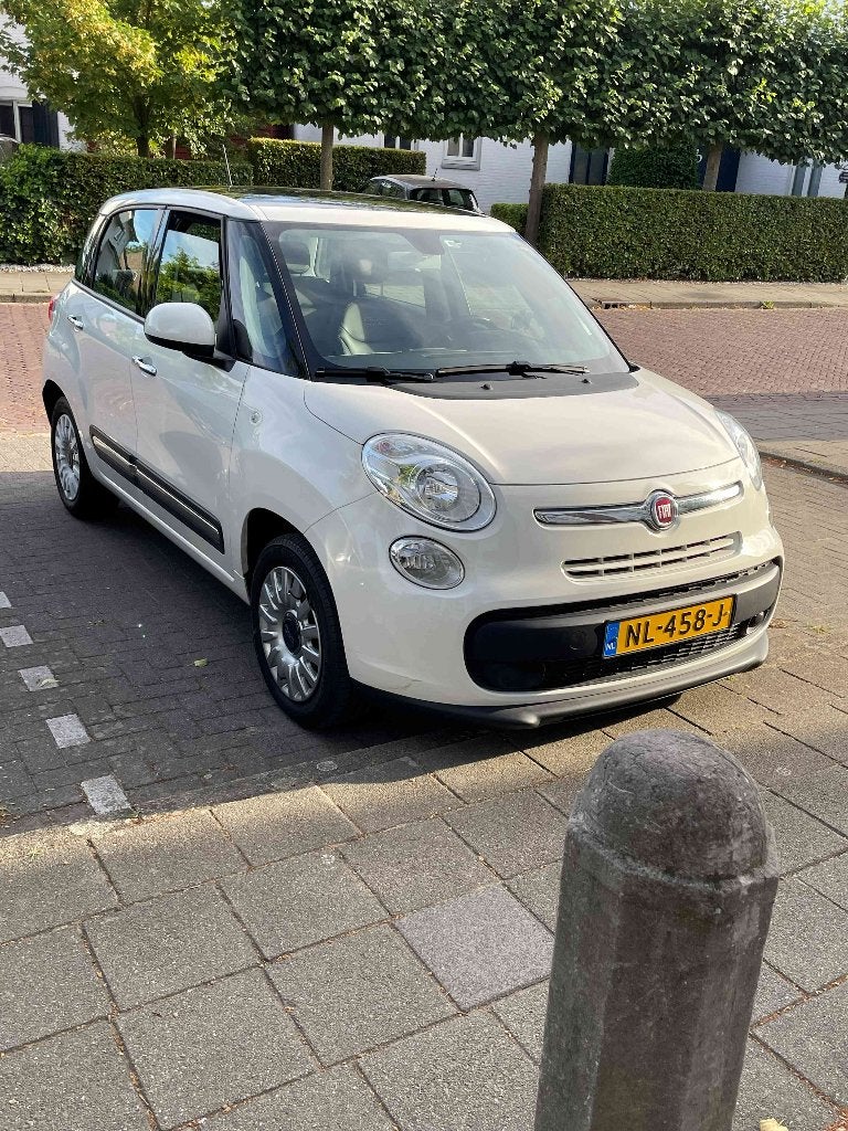 Fiat 500L 0.9 Twinair 2017 Wit, Leder en Stof, Wit, Origineel Nederlands, Handgeschakeld