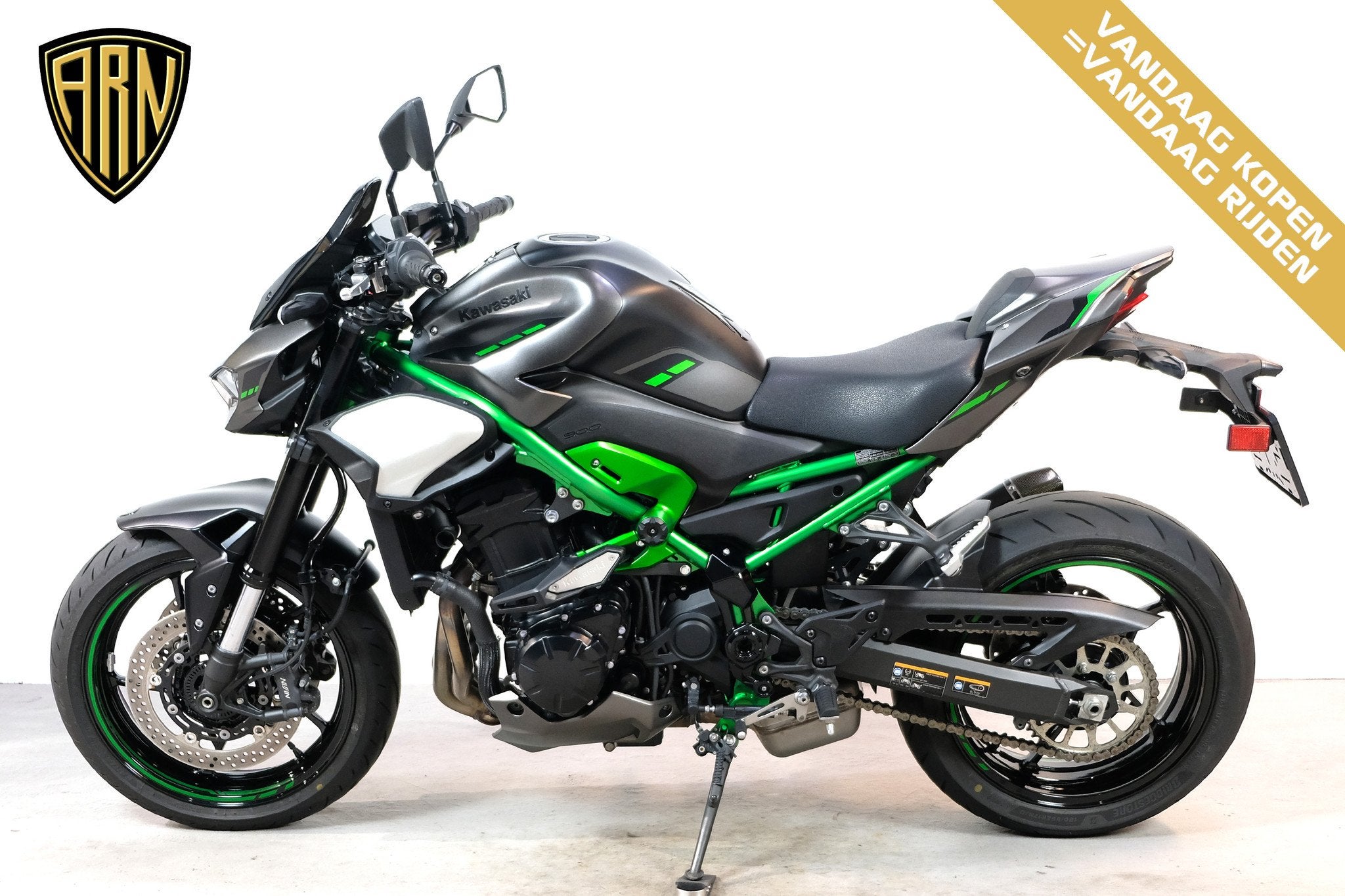 Kawasaki Z 900 Performance (bj 2025), Motoren, 948 cc, Traction Control, Meer dan 35 kW, Handgeschakeld