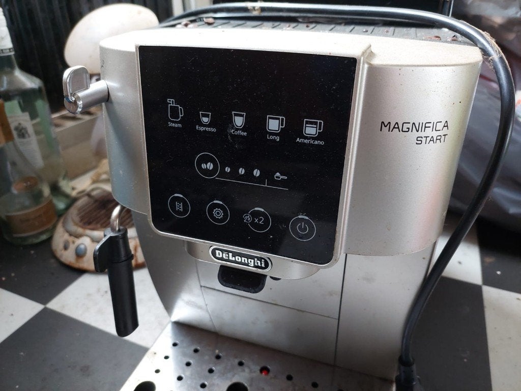 de longhi koffiezet-machine, Witgoed en Apparatuur, Koffiezetapparaten, Gebruikt, Gemalen koffie, Koffiebonen, Koffiemachine, 10 kopjes of meer
