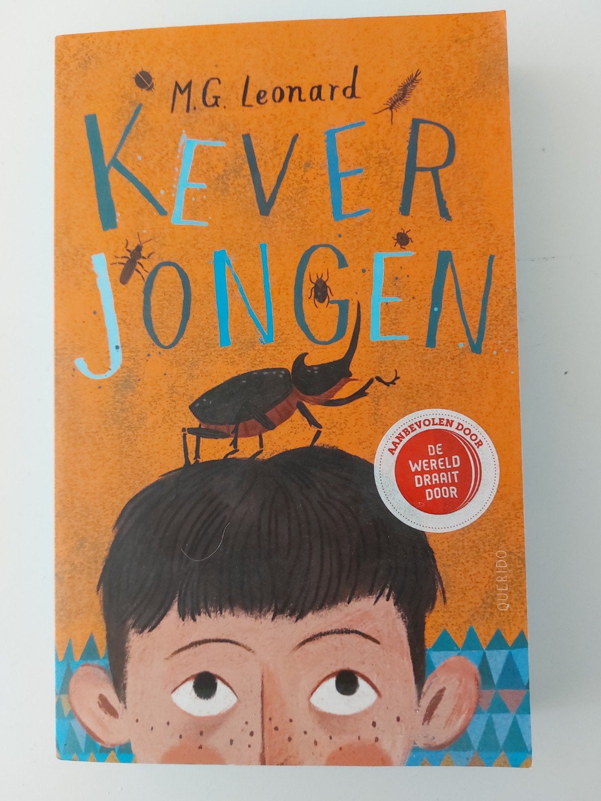 M.G. Leonard - Keverjongen, Fictie algemeen, Ophalen of Verzenden, M.G. Leonard, Zo goed als nieuw