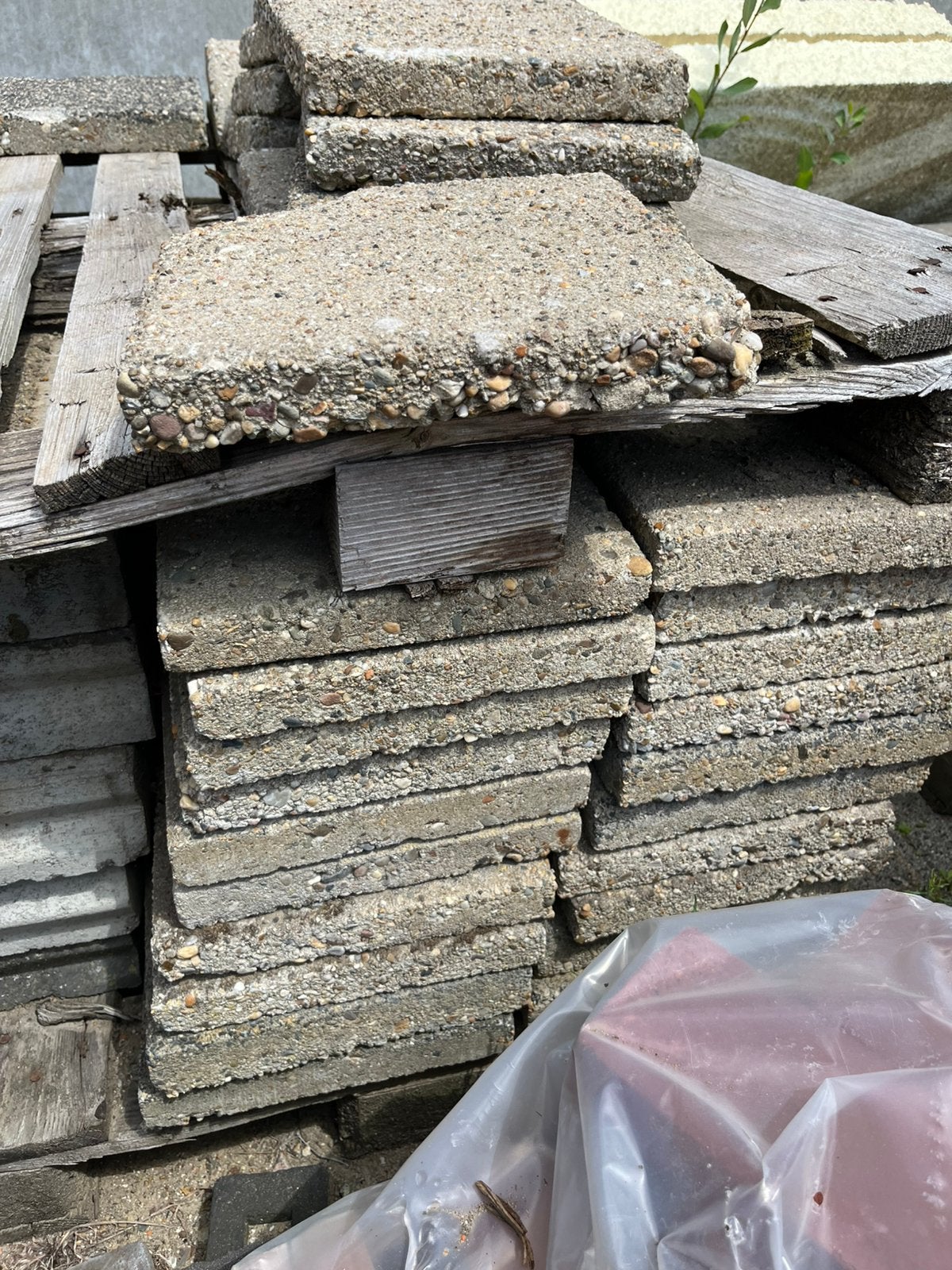 Stoeptegels 30x30x4cm. 90 stuks, Ophalen, Zo goed als nieuw, Beton, Overige typen