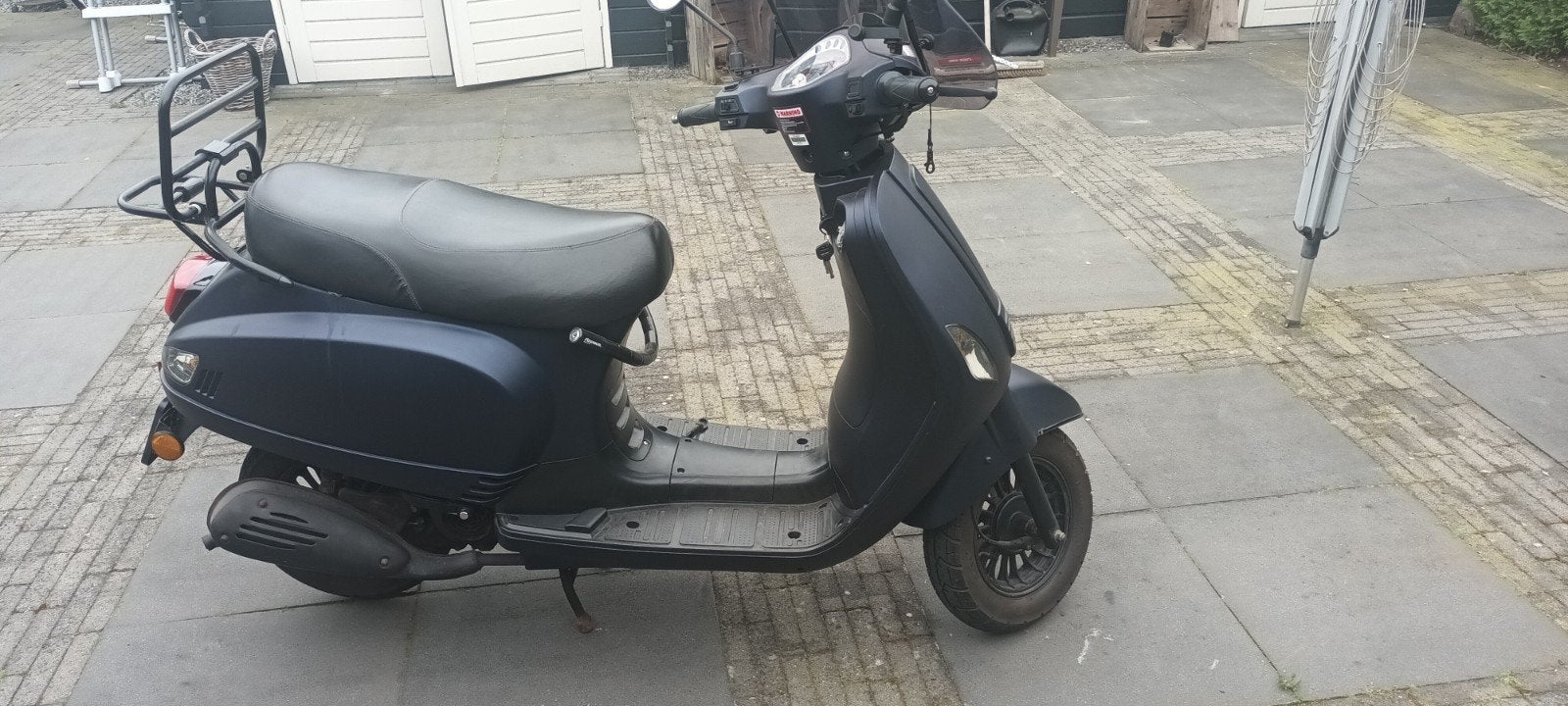 Te koop Turbo scooter., Fietsen en Brommers, Snorfietsen en Snorscooters, Ophalen, Benzine, Overige merken