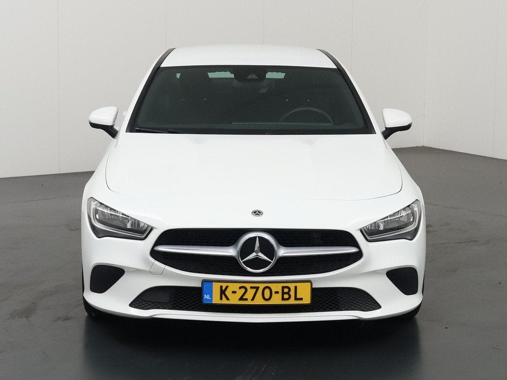 Mercedes-Benz CLA-klasse 180 | Widescreen | Achteruitrijcame, Auto's, Voorwielaandrijving, CLA, 136 pk, Gebruikt