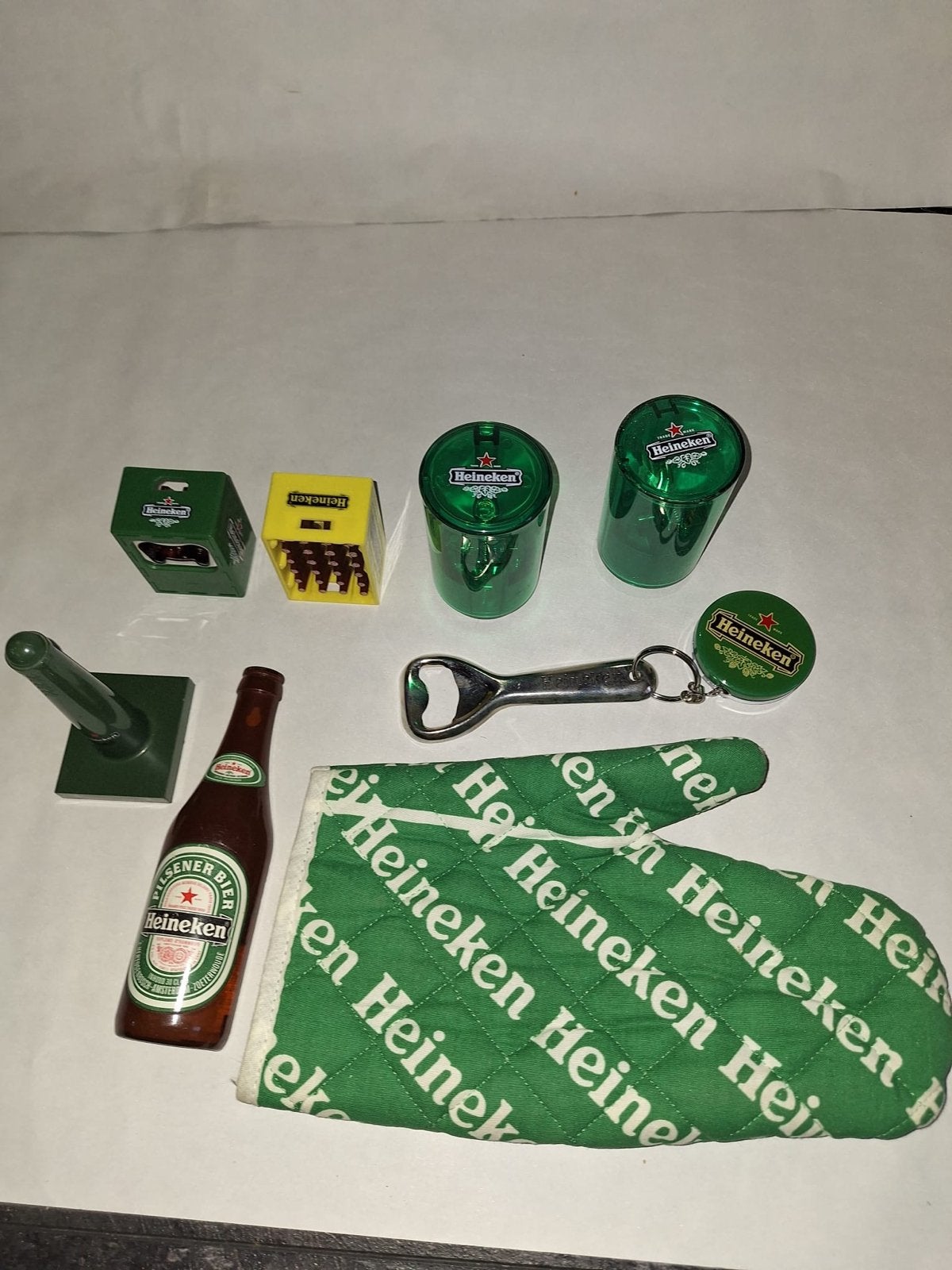 Foto 14 van Grote Heineken verzameling: meerdere dozen vol memorabilia