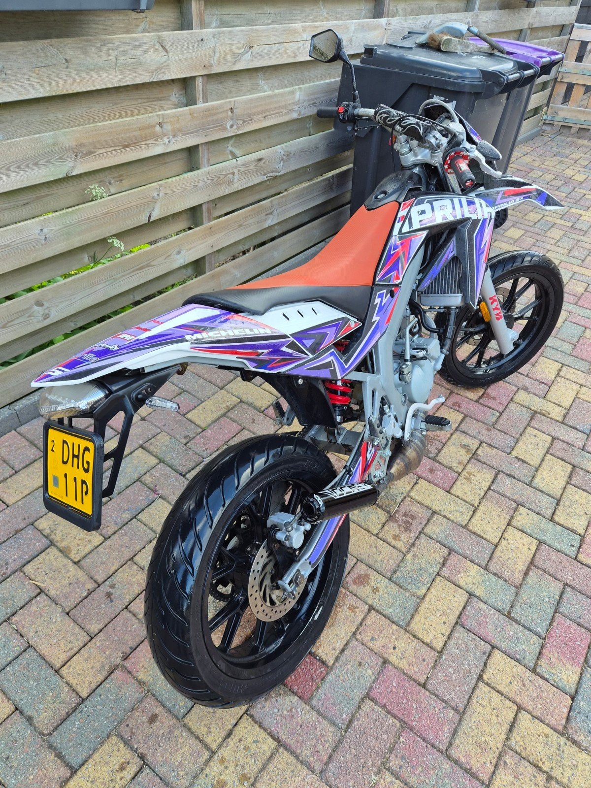 Aprillia sx 50 2016 zeer netjes, 6 versnellingen, Maximaal 45 km/u, Ophalen of Verzenden, Zo goed als nieuw