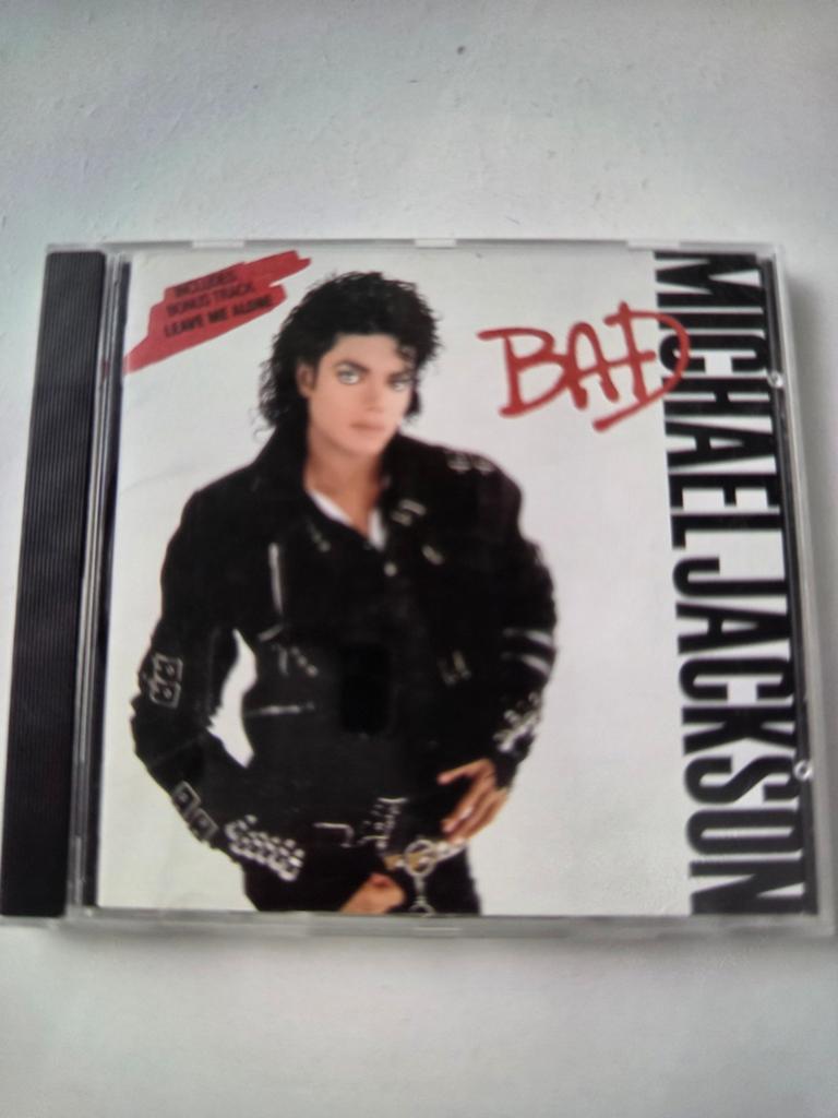 Michael Jackson CD's: Bad & Dangerous (2 stuks), Ophalen of Verzenden, 1980 - 1989, Gebruikt