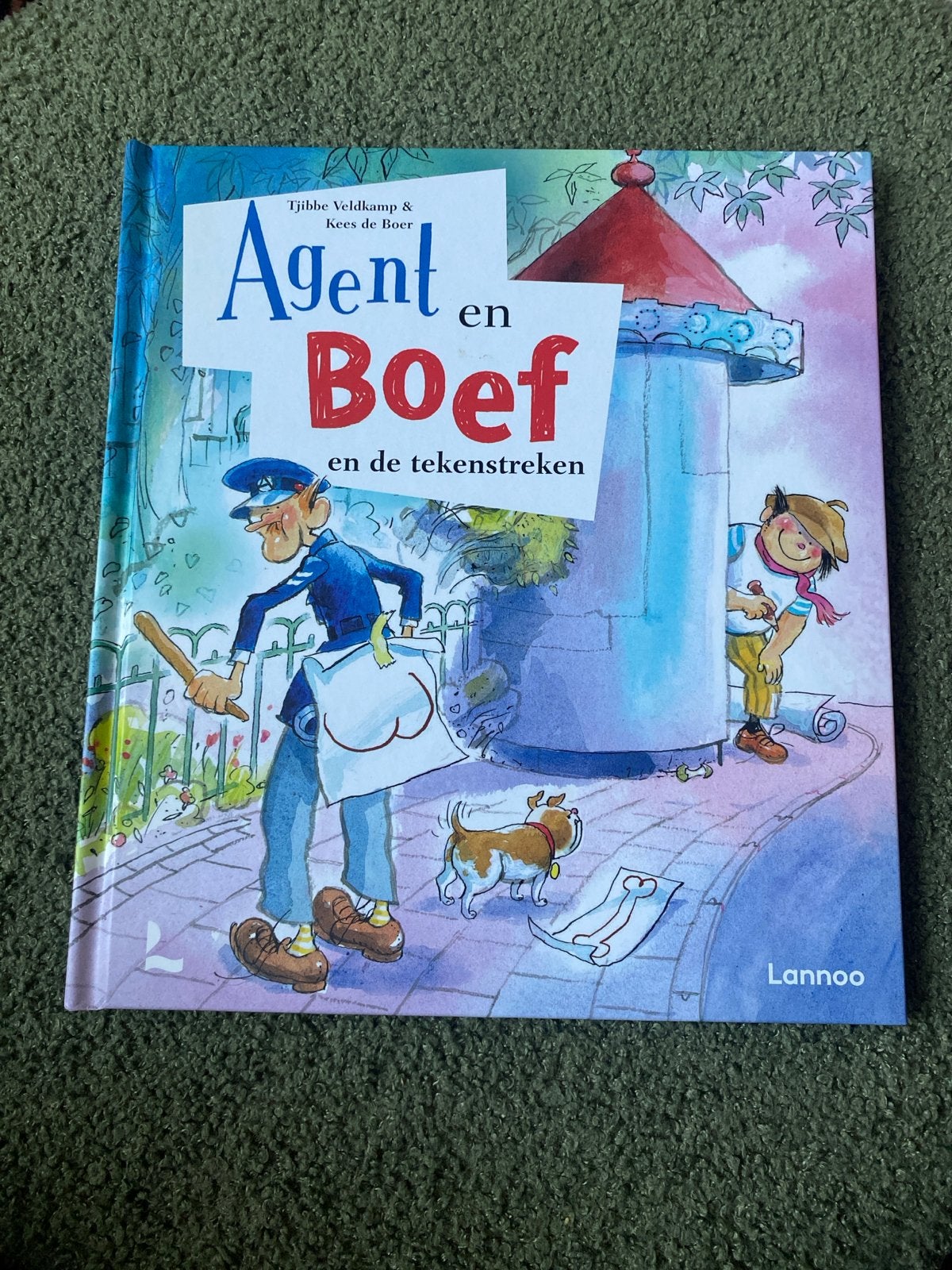 Agent en Boef en de tekenstreken - Prentenboek, Ophalen of Verzenden, Zo goed als nieuw, Prentenboek