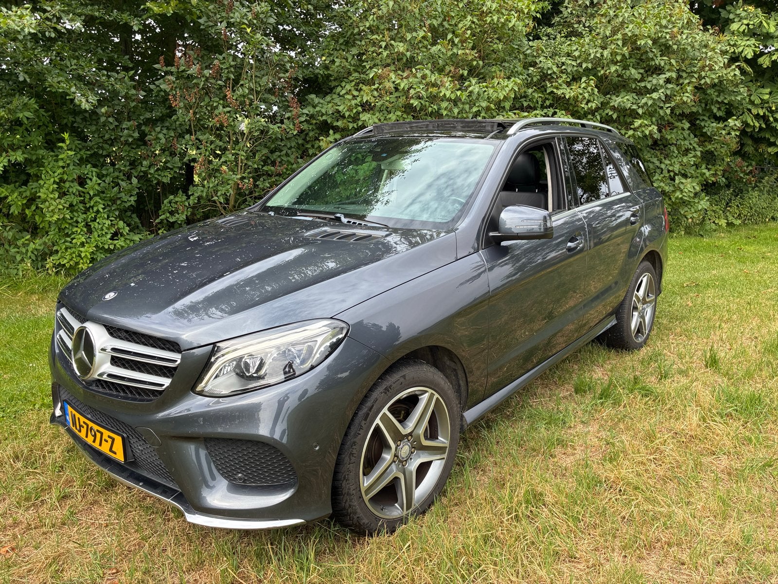 Mercedes-Benz GLE 3.0 Gle350d 4MATIC AUT 2016 Grijs, Auto's, Automaat, 15 km/l, 258 pk, 255 €/maand