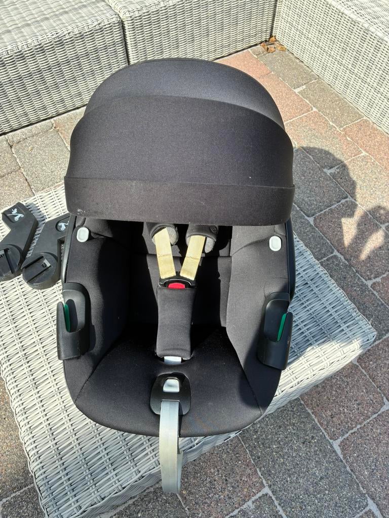 Maxi Cosi Pebble 360 baby iSize met veel gratis accessoires, Ophalen, Verstelbare rugleuning, Zo goed als nieuw, Isofix