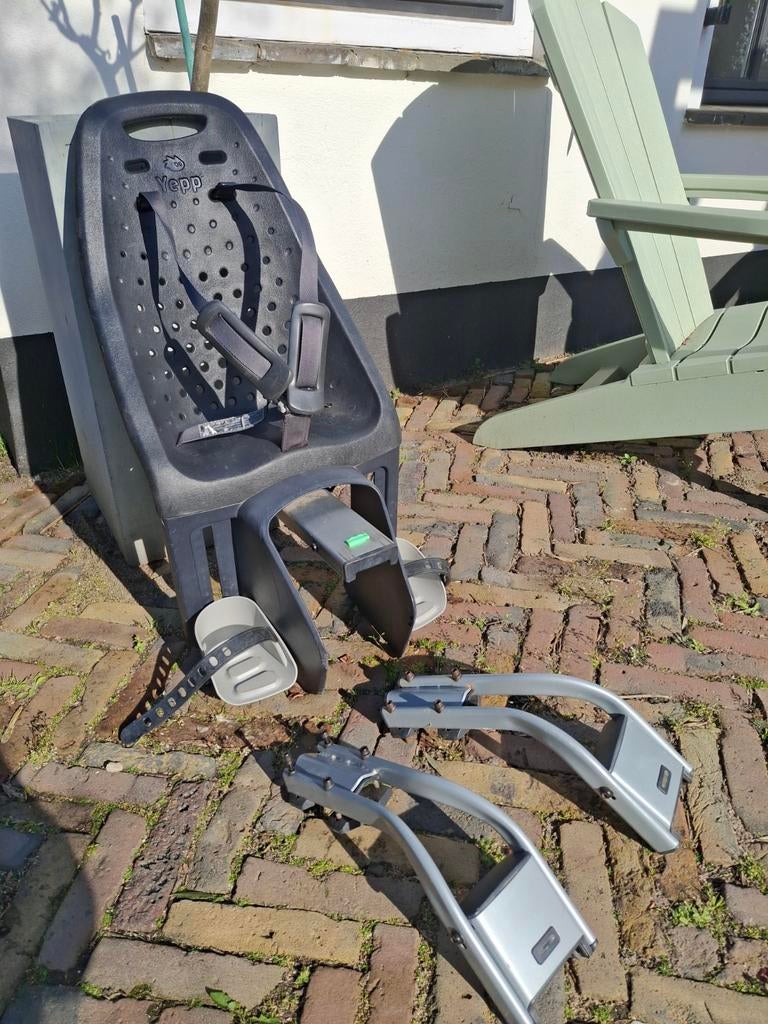 Yepp fietsstoeltje met 2 adapters, Ophalen of Verzenden
