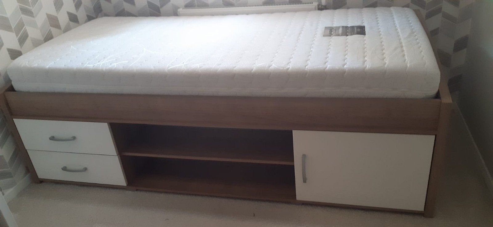 Yanniek bed 90x200 met lattenbodem en matras, Huis en Inrichting, Ophalen, Gebruikt, 90 cm, Eenpersoons