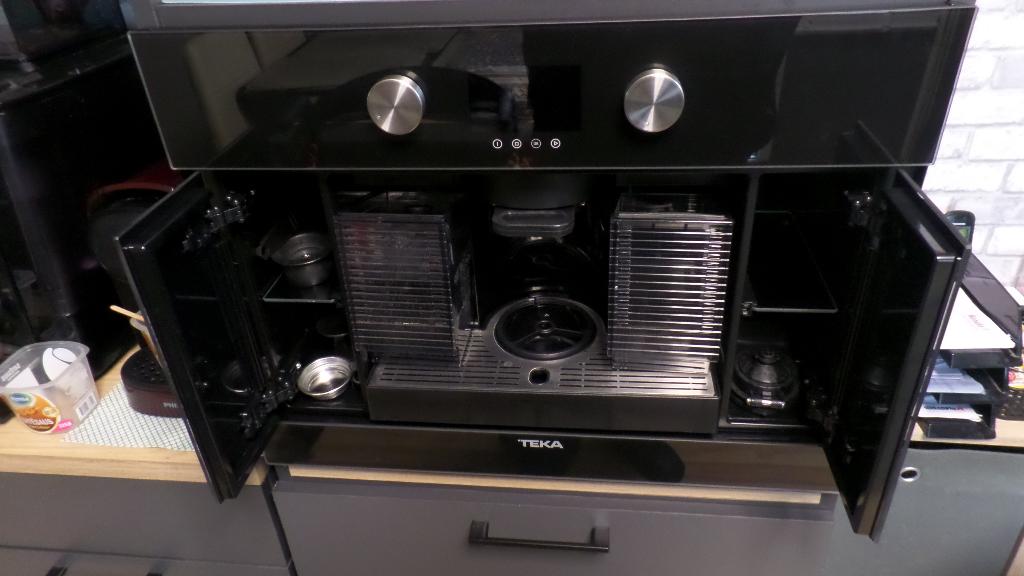 inbouw koffiemachine, Witgoed en Apparatuur, Koffiezetapparaten, Nieuw, Gemalen koffie, Koffiepads en cups, Combi, 10 kopjes of meer
