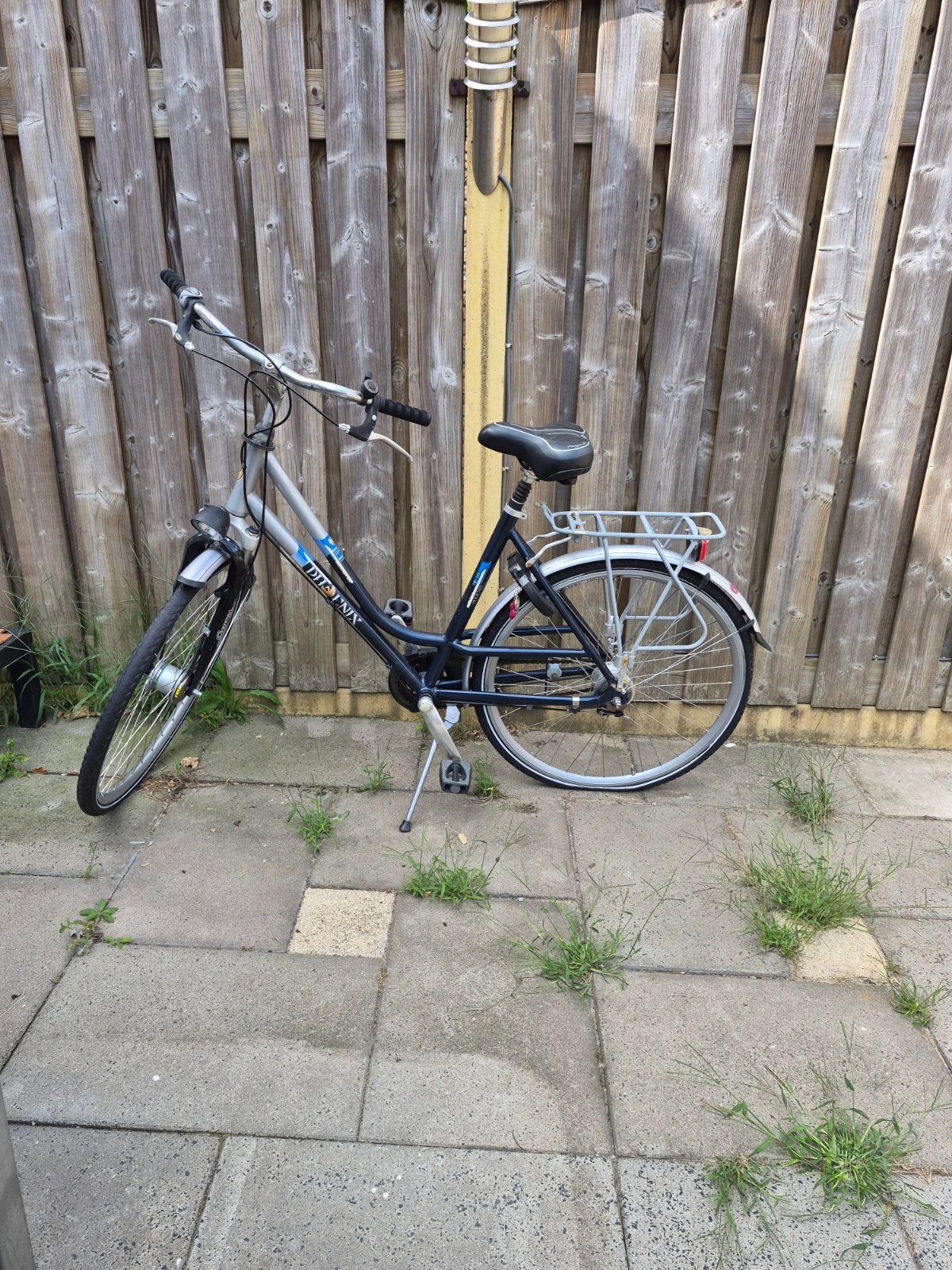 Degelijke damesfiets met versnellingen en bagagedrager, Overige merken, Gebruikt, Velgrem, Versnellingen