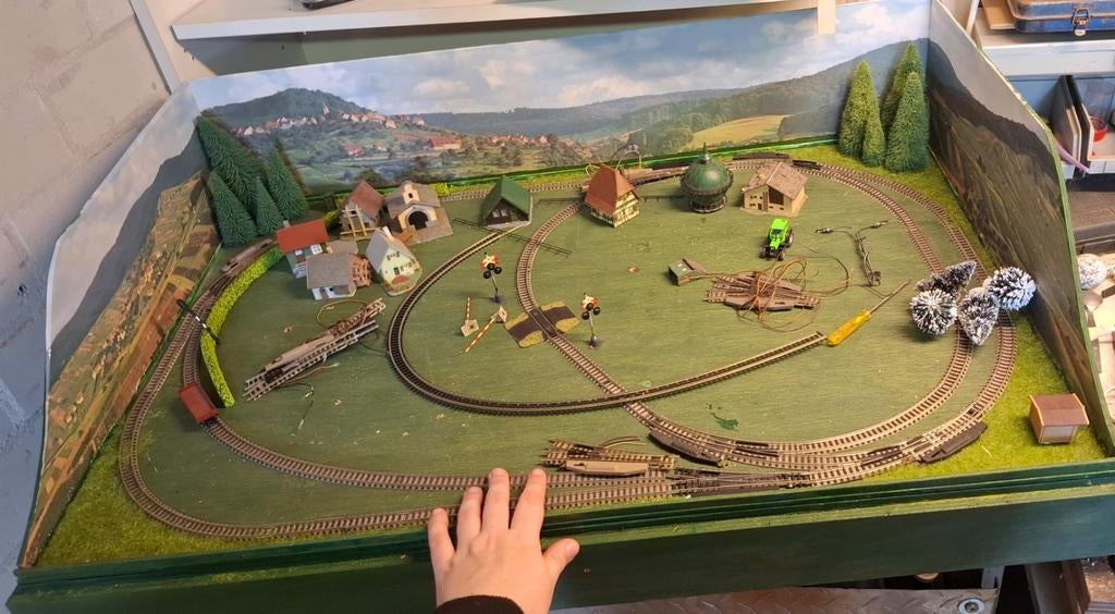 Modelspoorbaan compleet pakket diorama Fleischmann Minitrix, Hobby en Vrije tijd, Modeltreinen | N-Spoor, Ophalen, Gelijkstroom