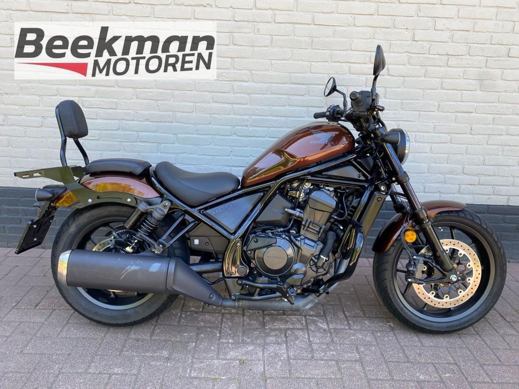 HONDA CMX 1100 REBEL (bj 2022) 4,041 km, Motoren, 2 cilinders, HONDA, Bedrijf, Onbekend