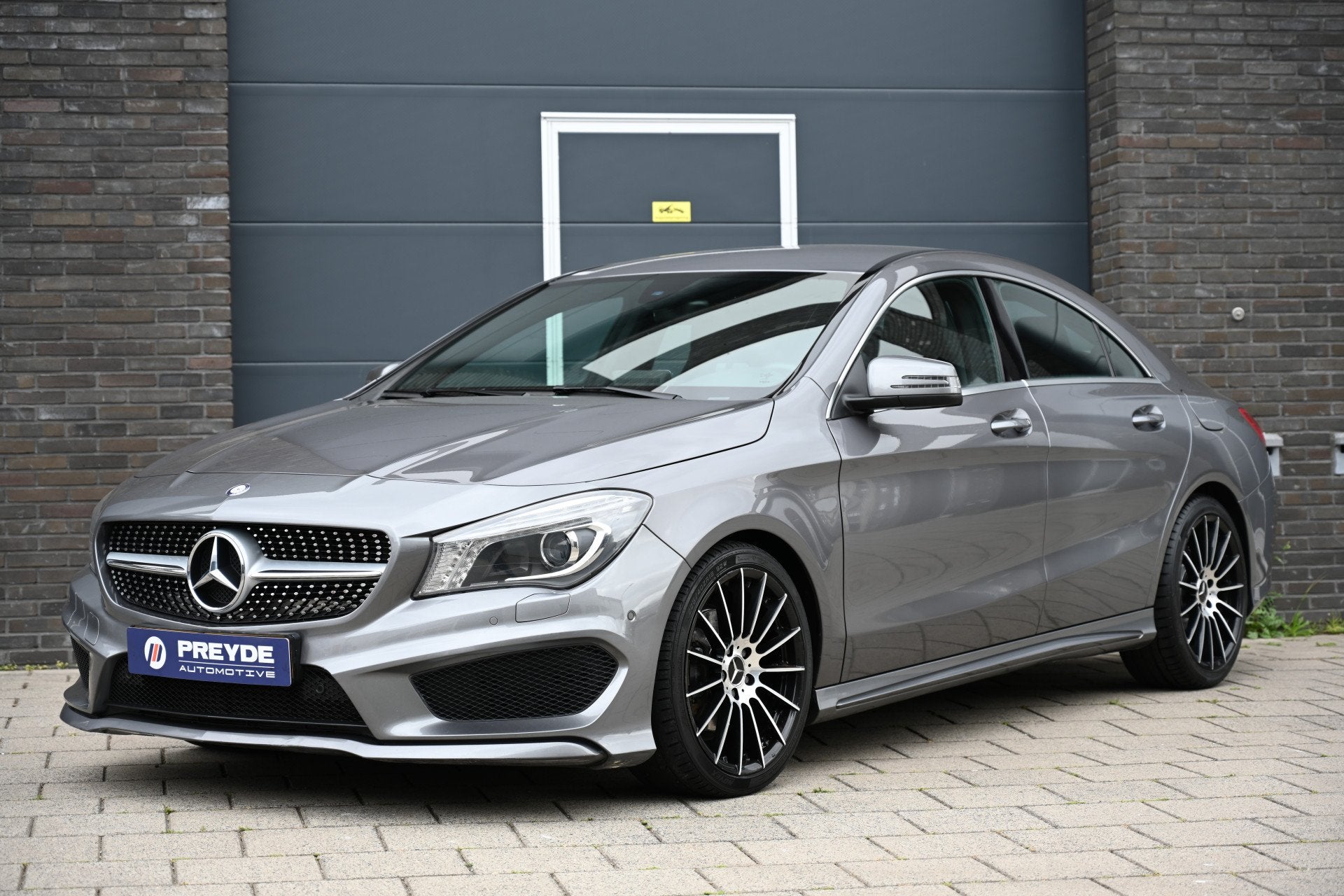 Mercedes-Benz CLA-Klasse 180 Prestige AMG (bj 2016), Auto's, Mercedes-Benz, Euro 6, 4 cilinders, 715 kg, 122 pk