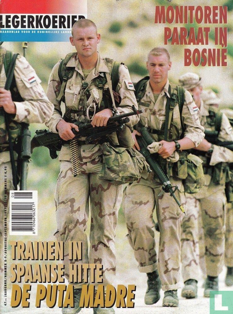 Gezocht Legerkoerier 8/9 uit 1997, Ophalen of Verzenden, Landmacht, 1945 tot heden, Onbekend