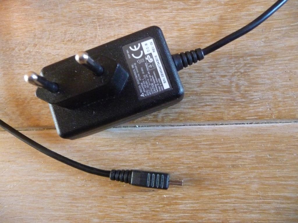 Oplader mini USB Delta AC adapter ADP-5FH  C   5V 1A  , Audio, Tv en Foto, Opladers, Zo goed als nieuw, Ophalen of Verzenden