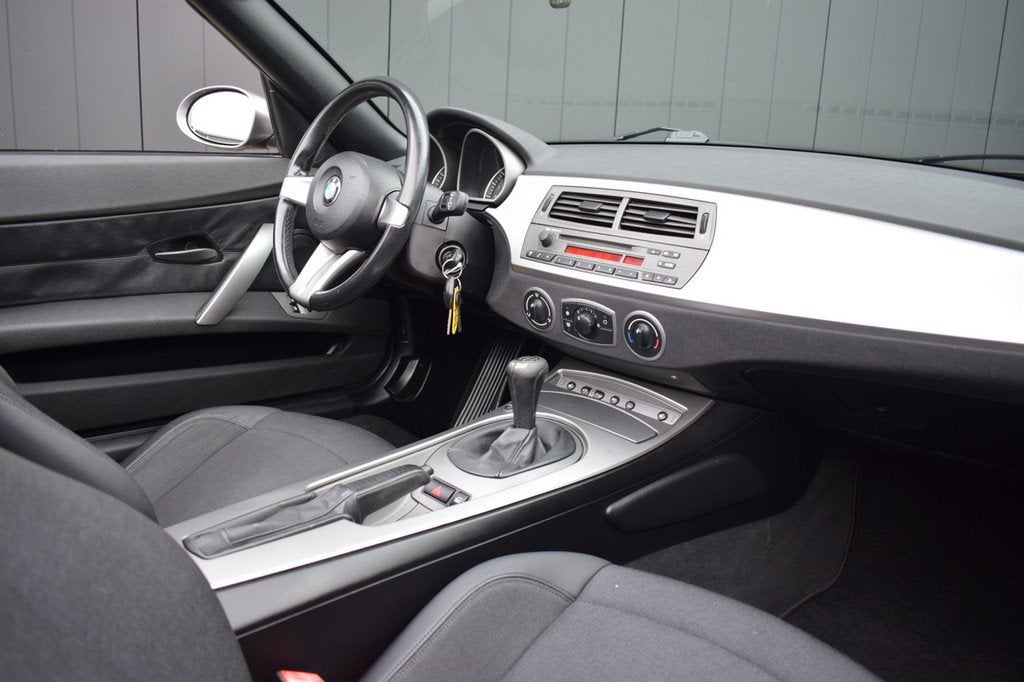 BMW Z4 Roadster 2.5i 192pk Half Leder | Airco | Stoelverwarm, Auto's, BMW, Achterwielaandrijving, Gebruikt, Leder en Stof, 11 km/l