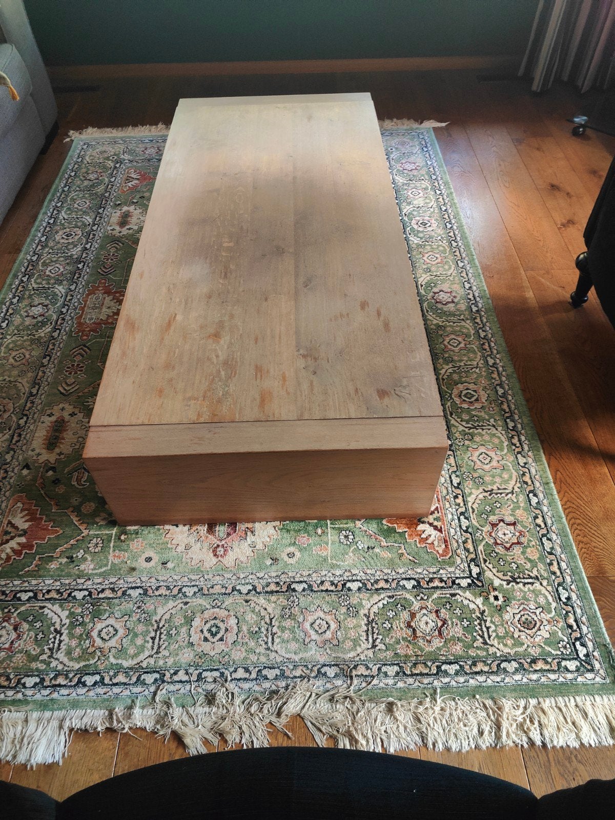 Robuuste houten salontafel - Gebruikt, Ophalen, Gebruikt, 100 tot 150 cm, 50 tot 100 cm
