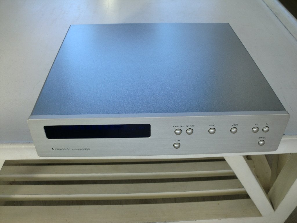 TU32 Neukomm Tuner  + 12 maanden garantie., Ophalen of Verzenden, Refurbished, Analoog